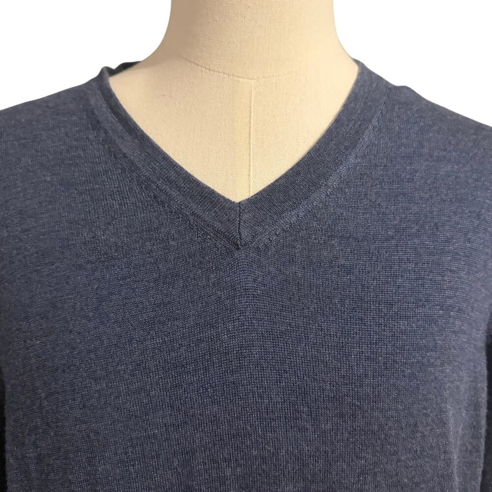 Joseph Abboud Men's Blue 100% Merino Wool V-Neck Sweater Sz XL Classic Preppy